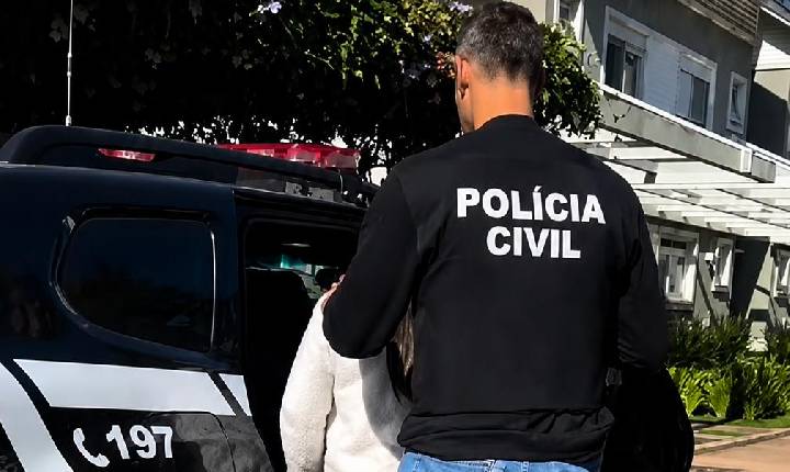 Delegacia de Barra do Ribeiro prende dupla suspeita de agiotagem e extorsão em Porto Alegre e Viamão