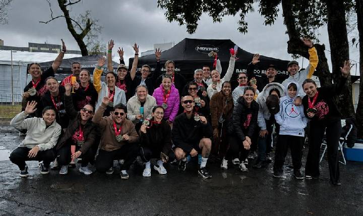 Mais de 70 barrenses representaram o município na Maratona New Balance ao lado de Eliud Kipchoge