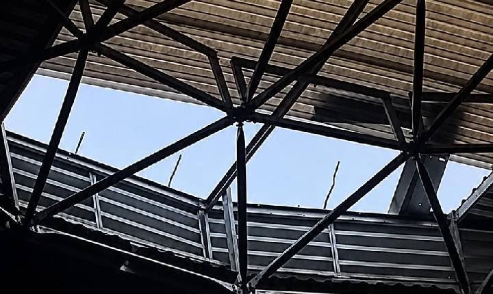 Temporal danifica cobertura do Gattinão e suspende Citadino