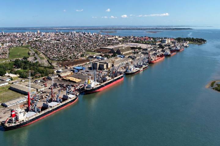 Terminal da CMPC em Rio Grande avança enquanto licenciamento da fábrica segue em análise