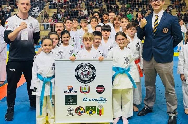 União de Karatê conquista vice-campeonato gaúcho infantil