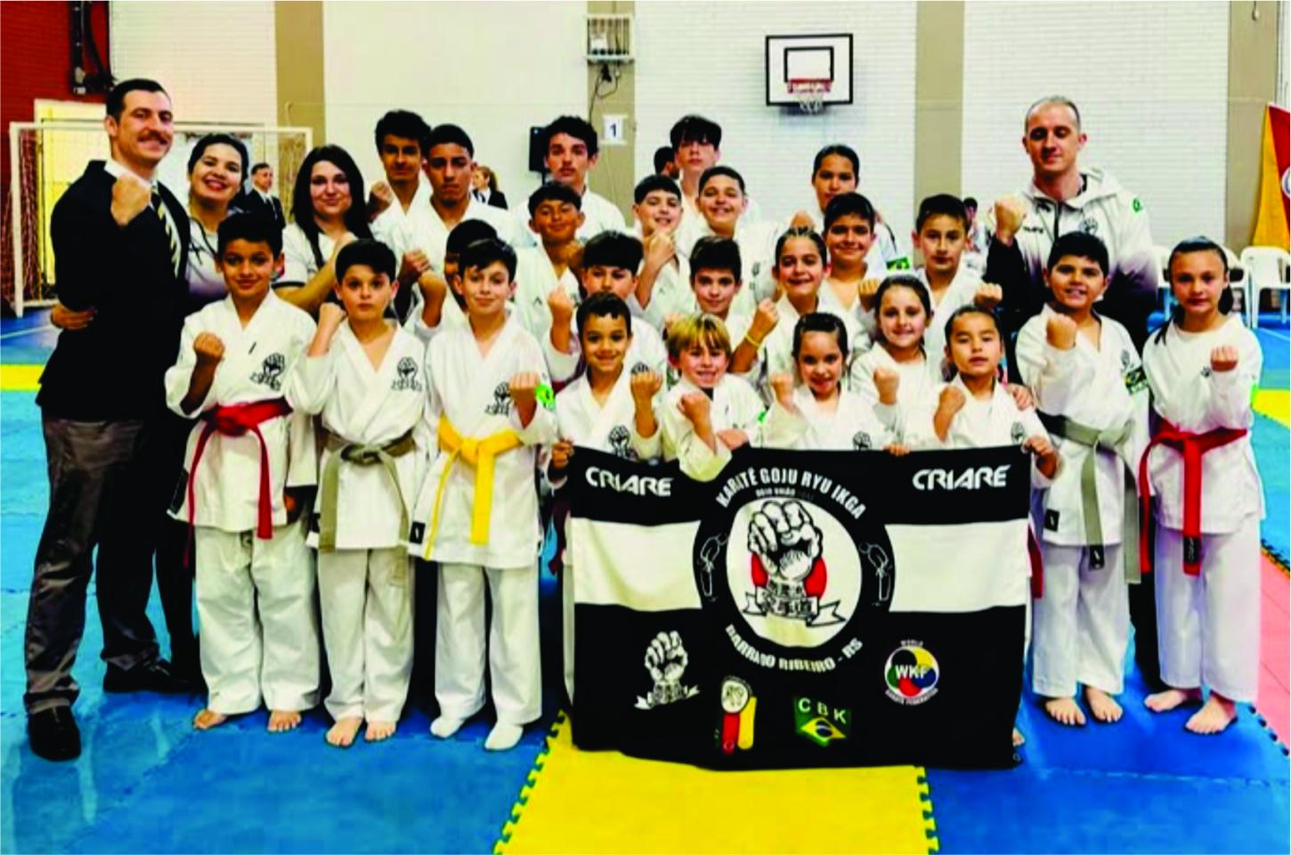 Associação União brilha no Estadual de Karatê e conquista 3º lugar geral